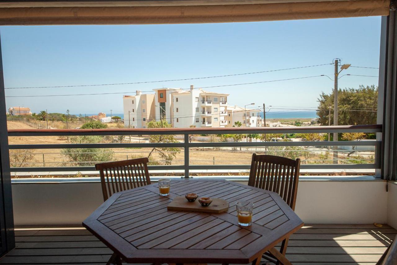 A11 - Marinapark Hill Beach Apartment ลากอส ภายนอก รูปภาพ